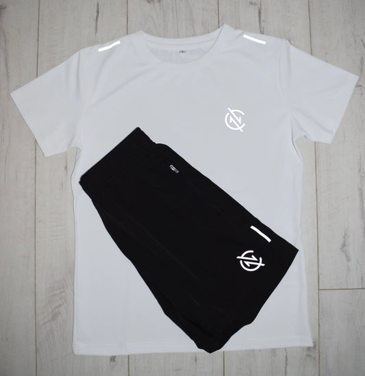 Ndura Pulse 1.0 Co-Ord Set in Frost
